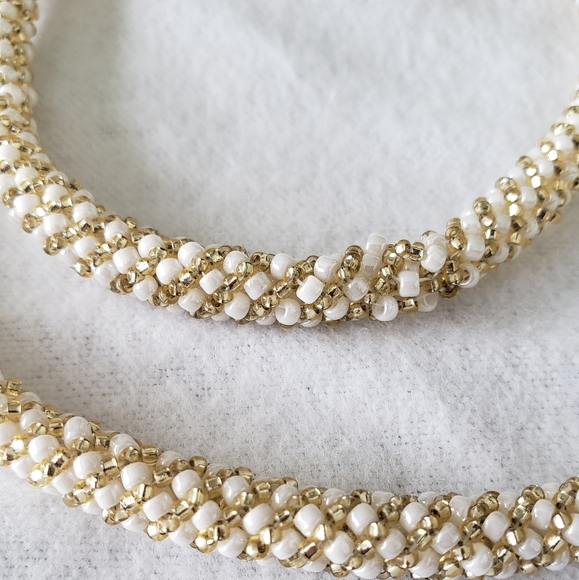 Hand Crafted Jewelry White, Gold, Clear Seed Beads Statement Necklace & Earrings - Picture 6 of 17